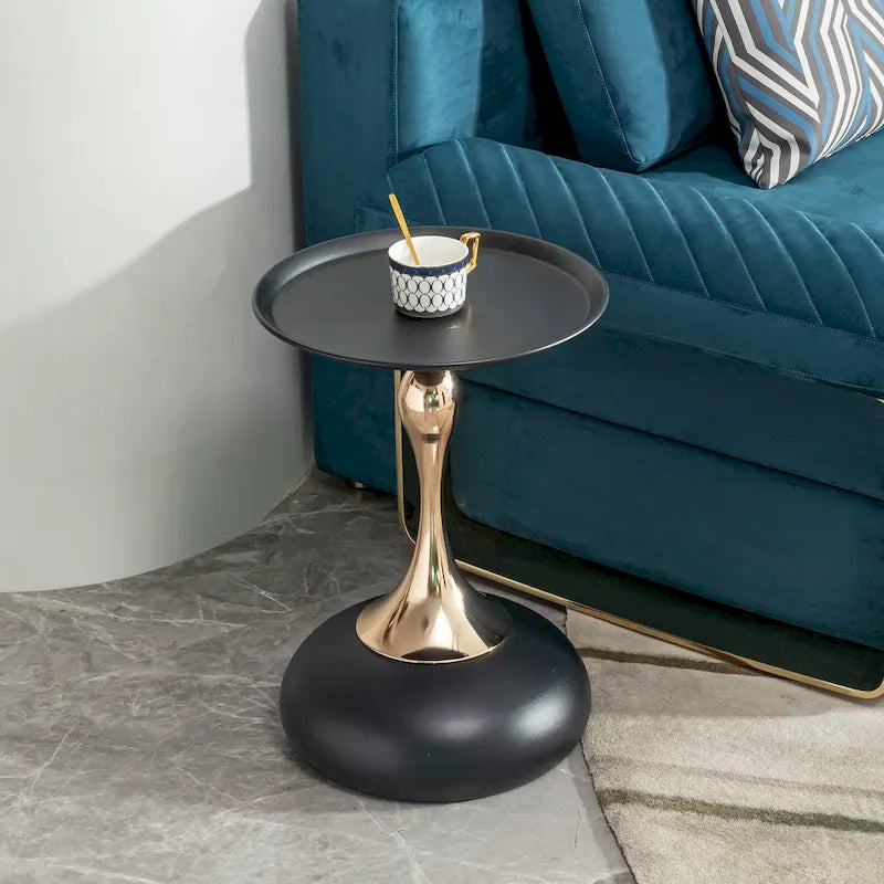 Table d'appoint ronde en métal avec pieds dorés | Table d'appoint compacte