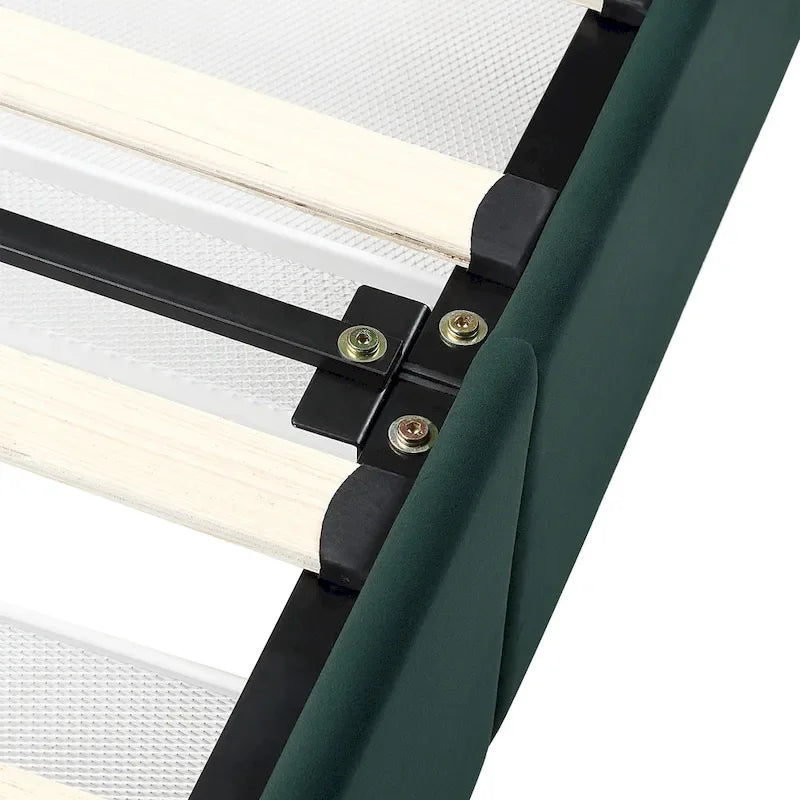 Lit plateforme Art Déco capitonné en velours avec 4 tiroirs de rangement